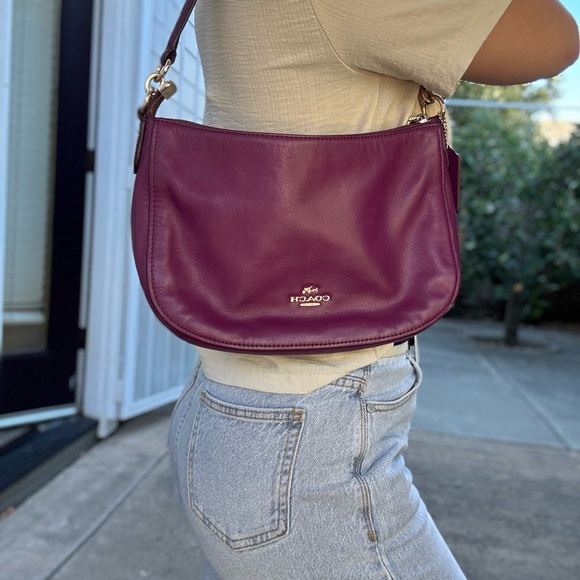 Coach Purple Leather Shoulder Bag - Picture 6 of 13
